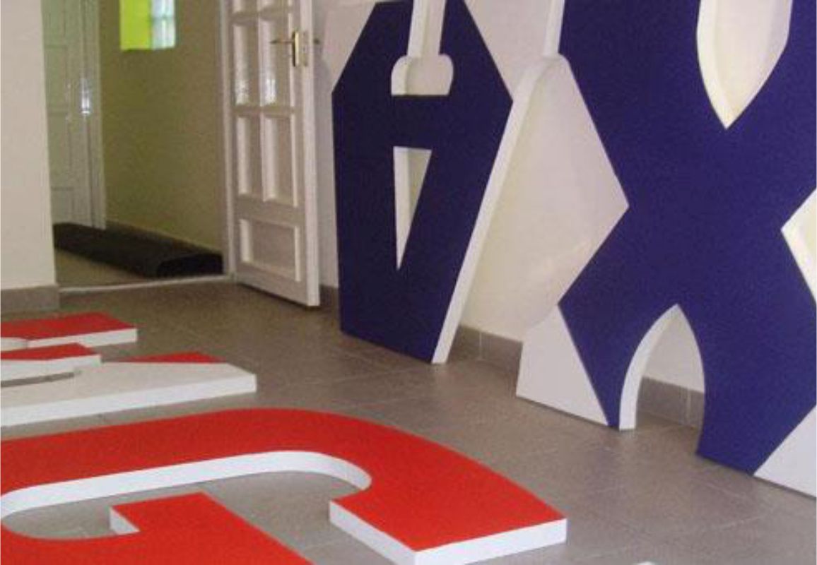 3D XPS betűk több darabból