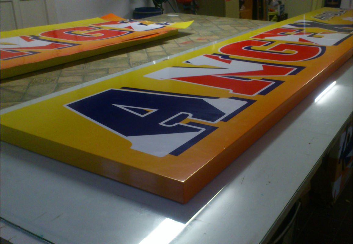 Dobozolt alutáblák